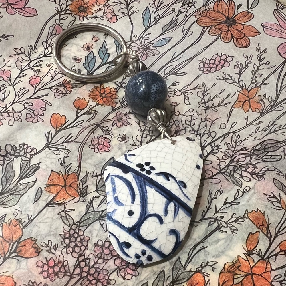 Artistic DEDHAM POTTERY Keychain